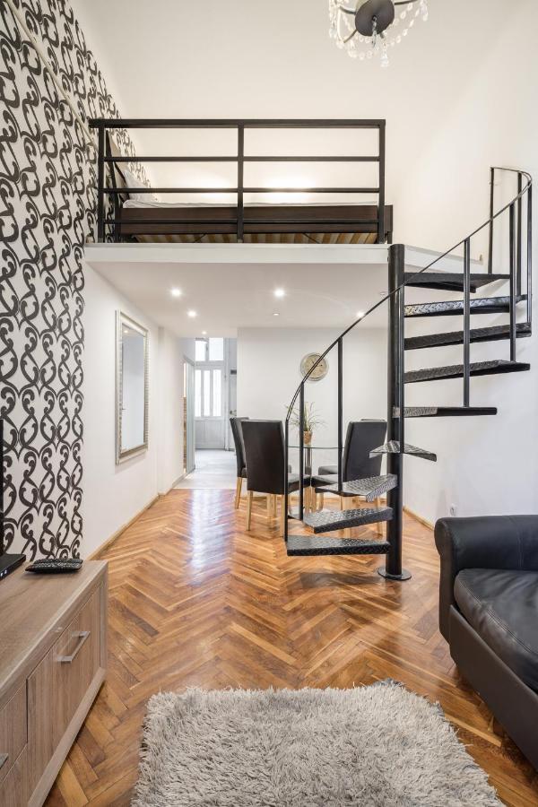 Apartament Bpr Robinia Downtown *