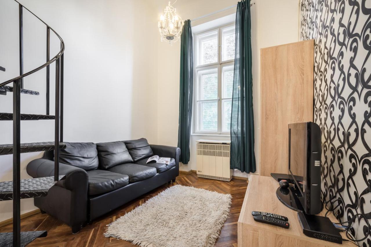 Bpr Robinia Downtown Apartman Budapest